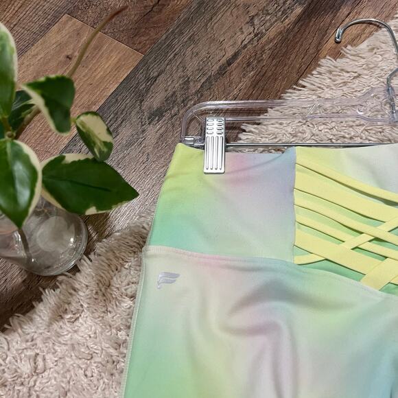 Fabletics Tie Dye Blur/Lemon Creme Boost Powerhold High Waisted 7/8 Leggings - Picture 6 of 9